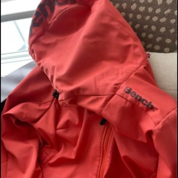 BENCH Jacket - Picture 4 of 5